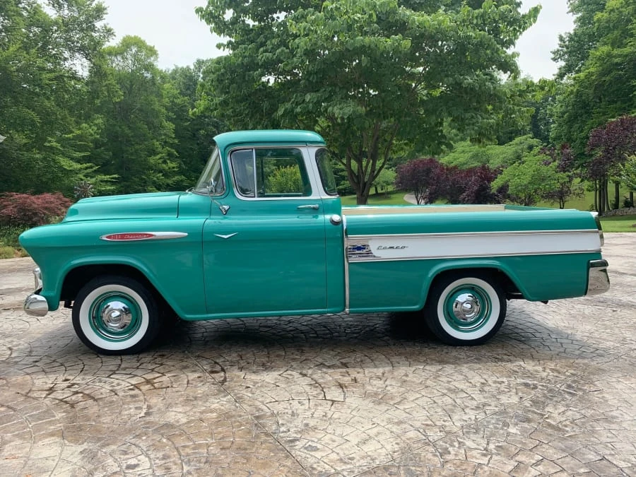 1957 Chevrolet Task Force - Image 2 of 9