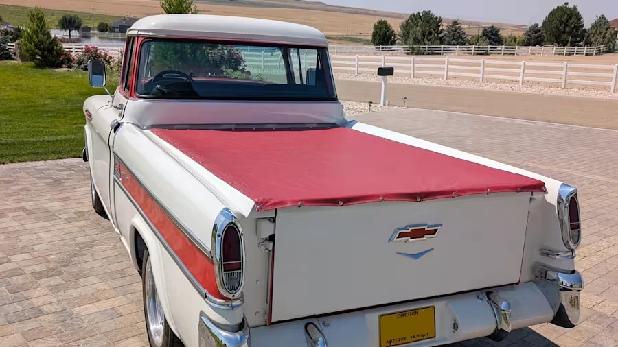 1957 Chevrolet Task Force - Image 3 of 16