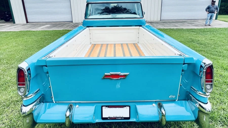 1957 Chevrolet Task Force - Image 6 of 11