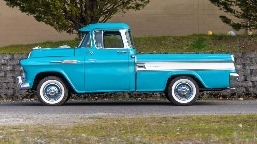 1957 Chevrolet Task Force - Image 2 of 21