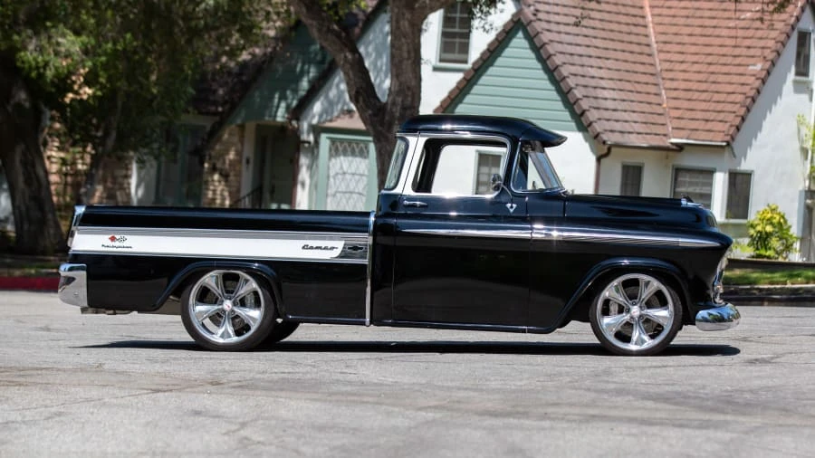 1957 Chevrolet Task Force - Image 8 of 31