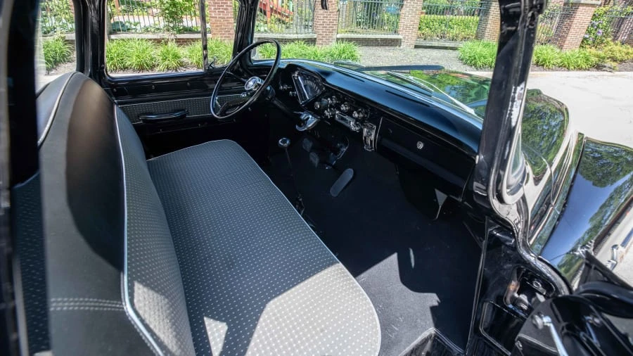 1957 Chevrolet Task Force - Image 5 of 13