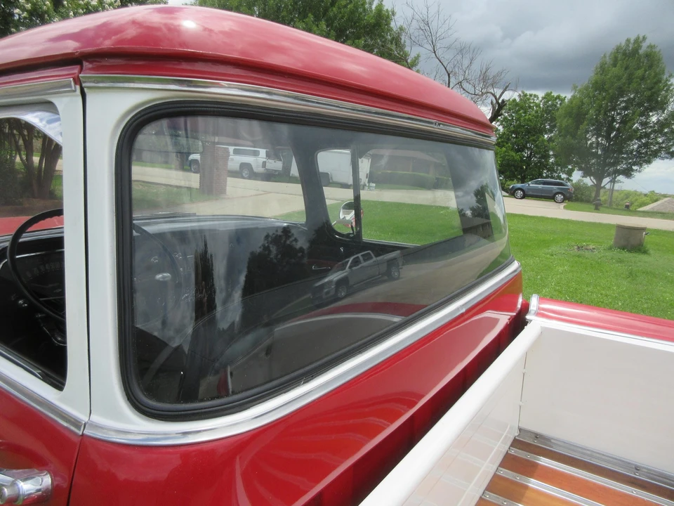 1957 Chevrolet Task Force - Image 15 of 31