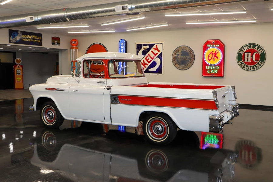 1957 Chevrolet Task Force - Image 4 of 7