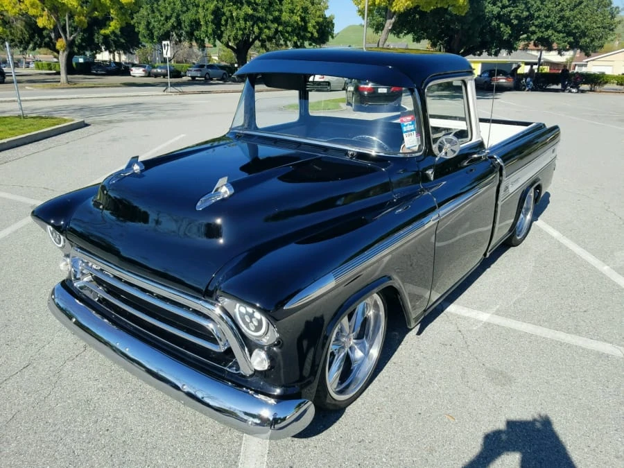 1957 Chevrolet Task Force - Image 11 of 15