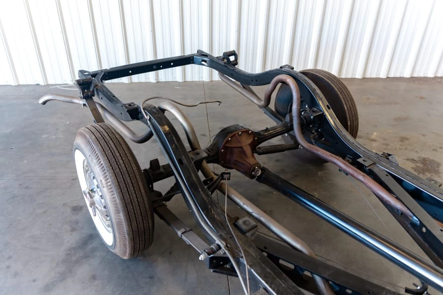1957 Chevrolet Task Force - Image 19 of 30