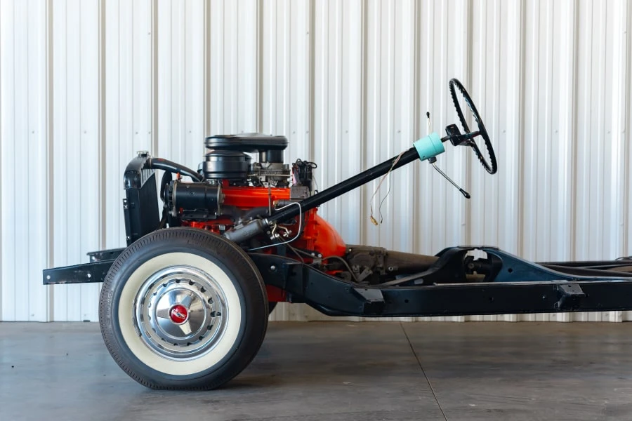 1957 Chevrolet Task Force - Image 9 of 30