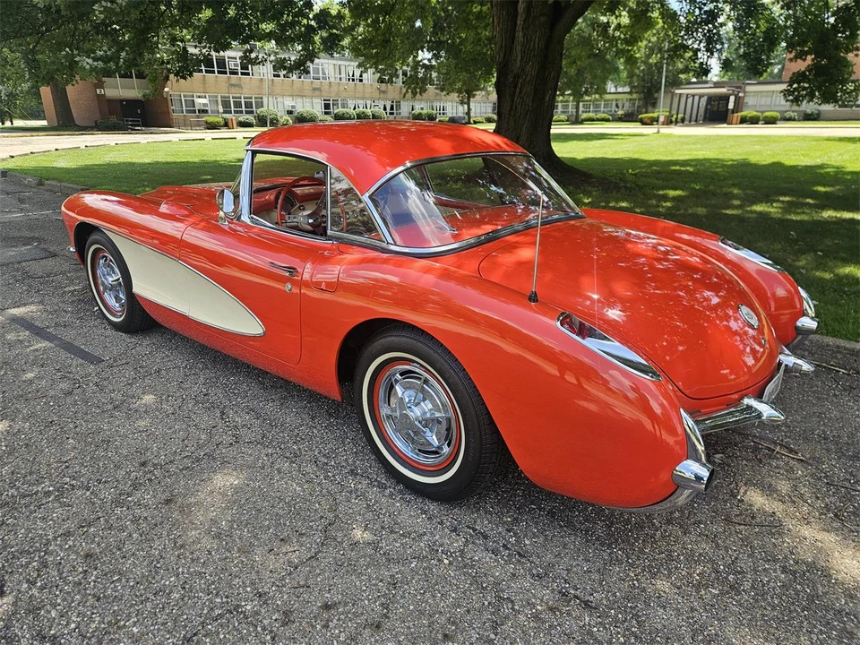 1957 Chevrolet Corvette C1 - Image 11 of 31