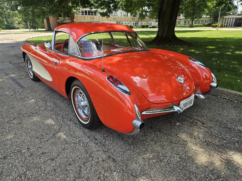 1957 Chevrolet Corvette C1 - Image 14 of 31