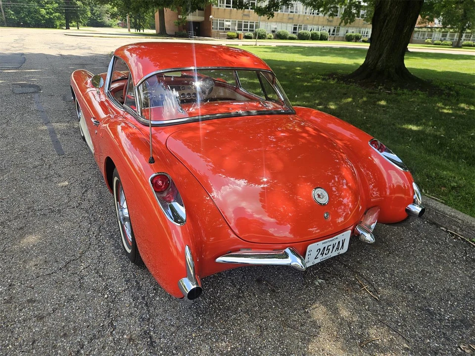 1957 Chevrolet Corvette C1 - Image 15 of 31