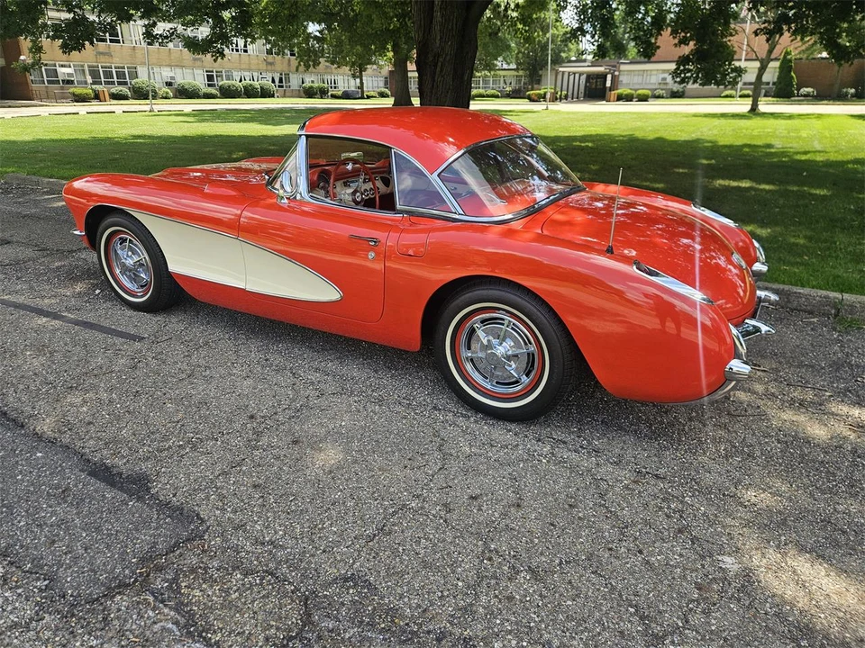 1957 Chevrolet Corvette C1 - Image 17 of 31