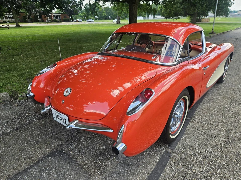 1957 Chevrolet Corvette C1 - Image 24 of 31