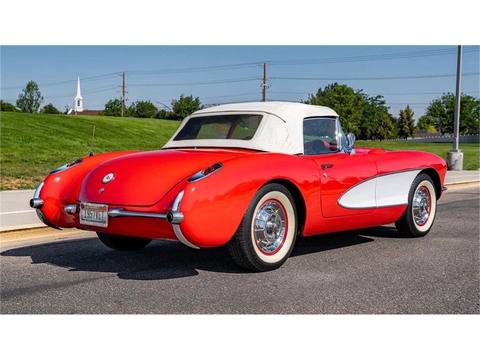 1957 Chevrolet Corvette C1 - Image 2 of 31