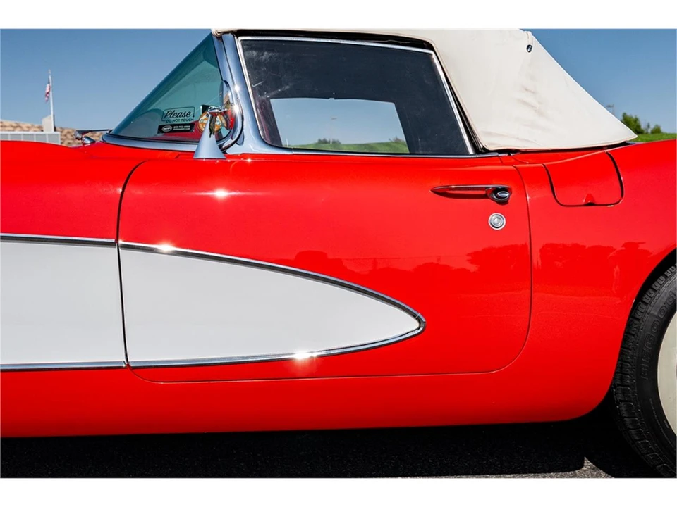 1957 Chevrolet Corvette C1 - Image 24 of 31