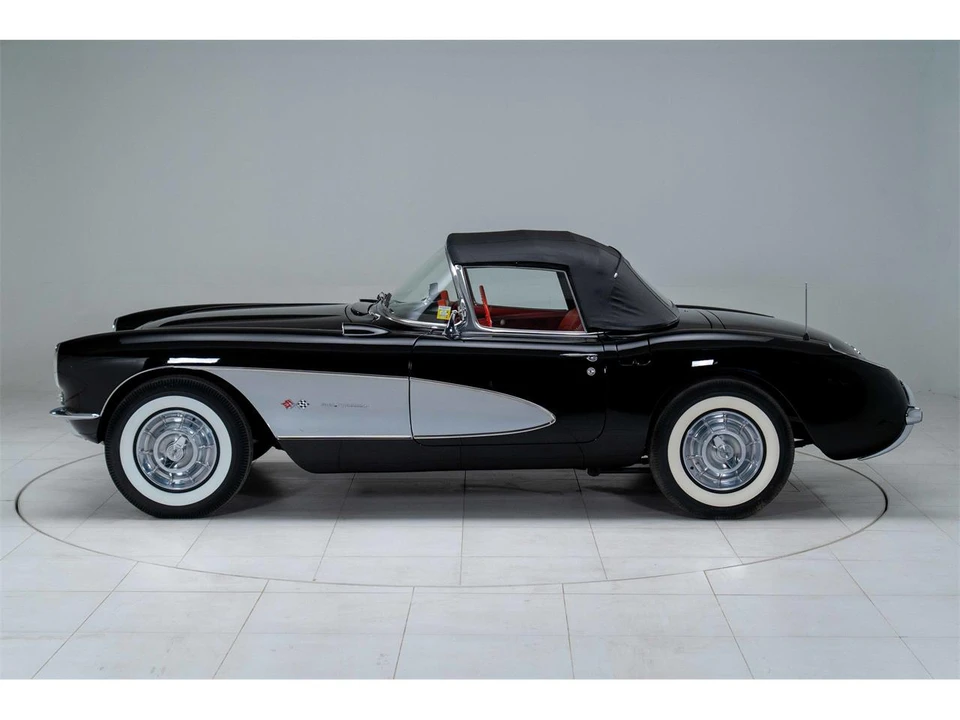 1957 Chevrolet Corvette C1 - Image 12 of 31