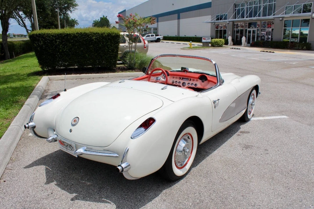 1957 Chevrolet Corvette C1 - Image 14 of 31