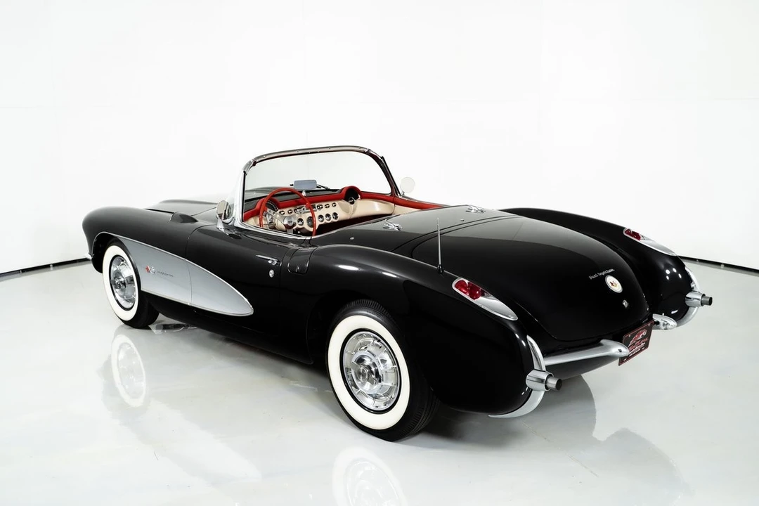 1957 Chevrolet Corvette C1 - Image 10 of 31