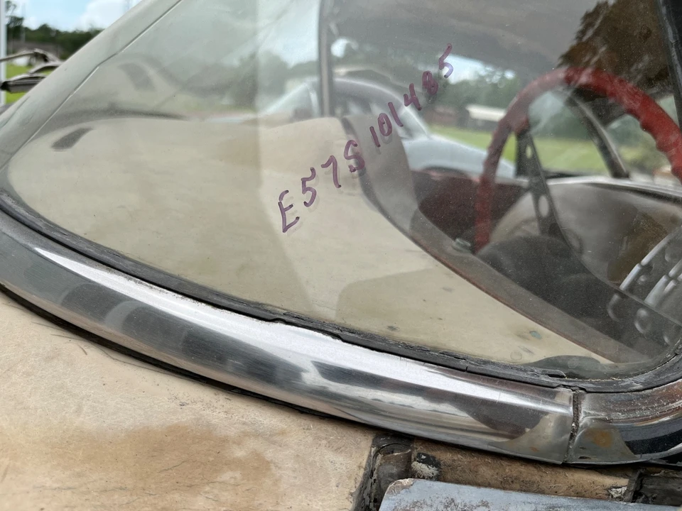 1957 Chevrolet Corvette C1 - Image 14 of 15