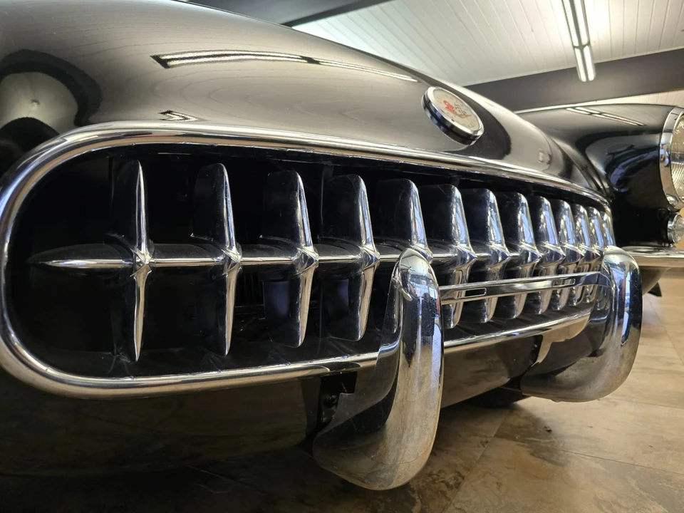 1957 Chevrolet Corvette C1 - Image 5 of 21
