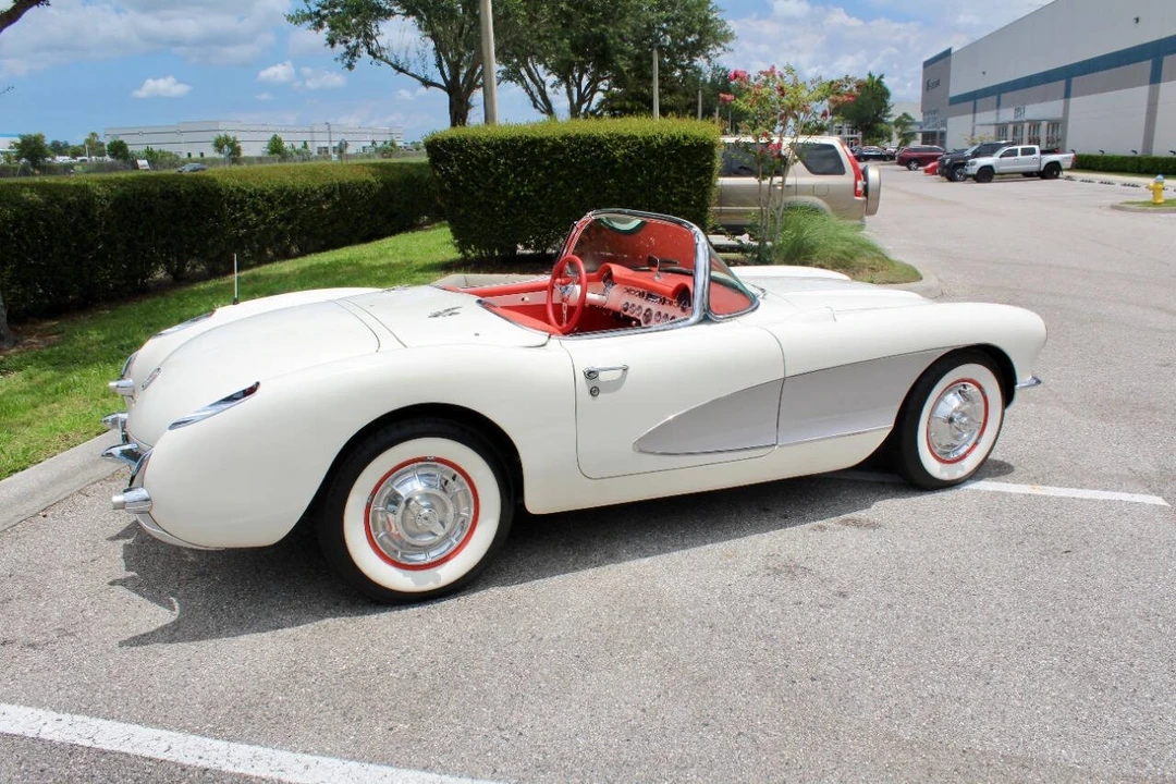 1957 Chevrolet Corvette C1 - Image 15 of 31