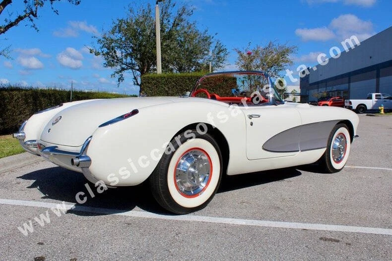 1957 Chevrolet Corvette - Image 16 of 31
