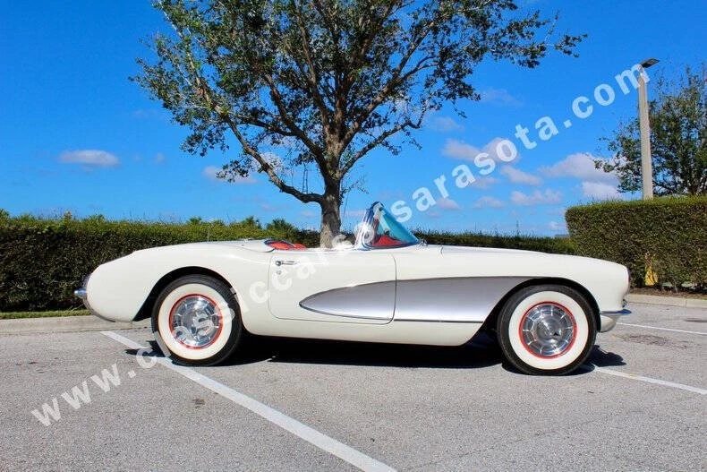 1957 Chevrolet Corvette - Image 2 of 31