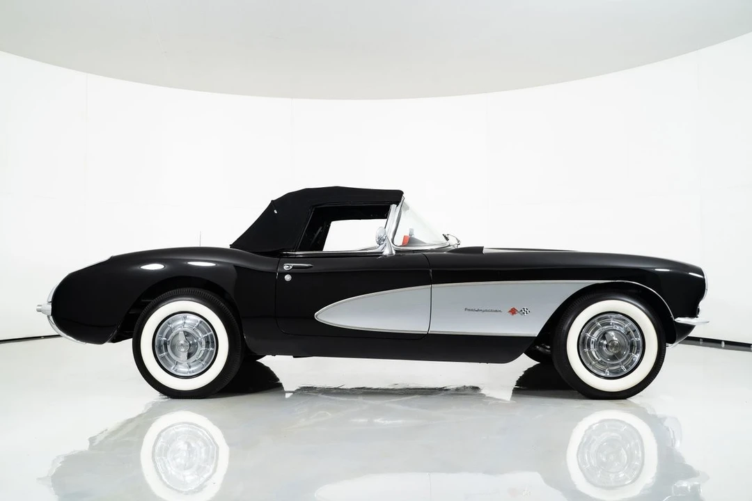 1957 Chevrolet Corvette C1 - Image 17 of 21