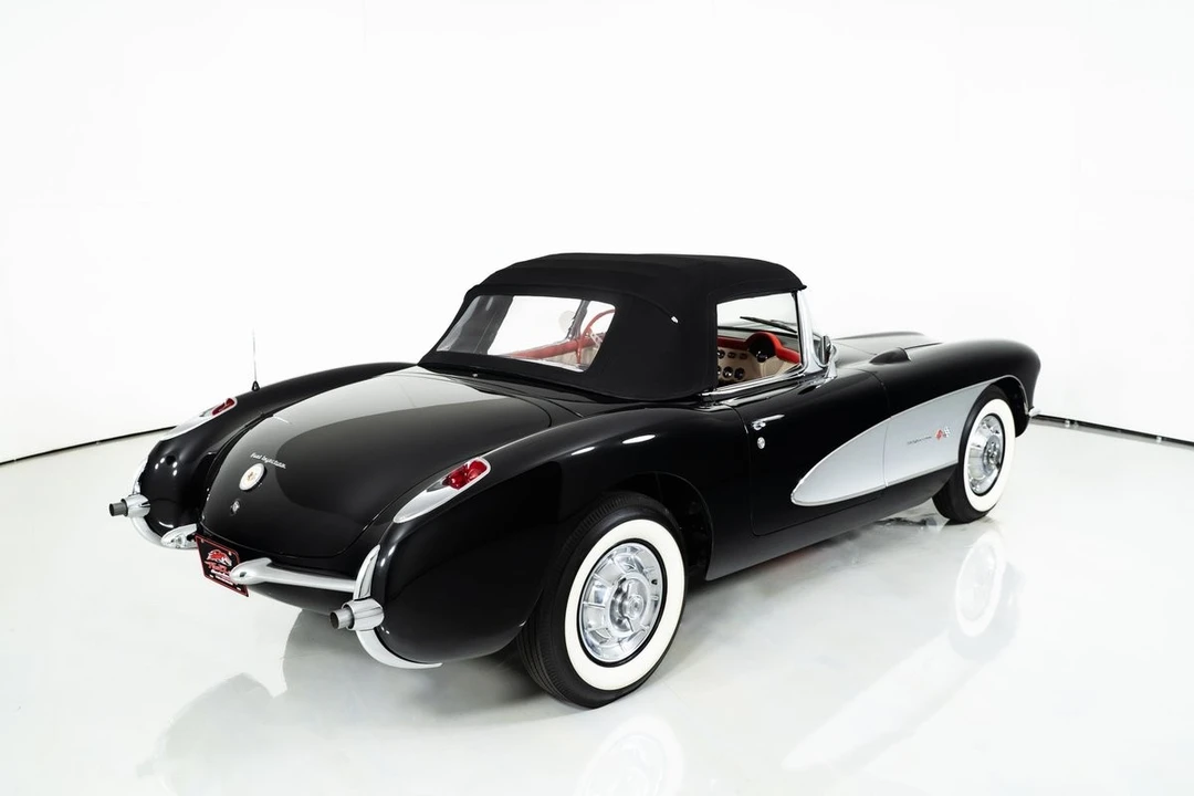 1957 Chevrolet Corvette C1 - Image 15 of 31