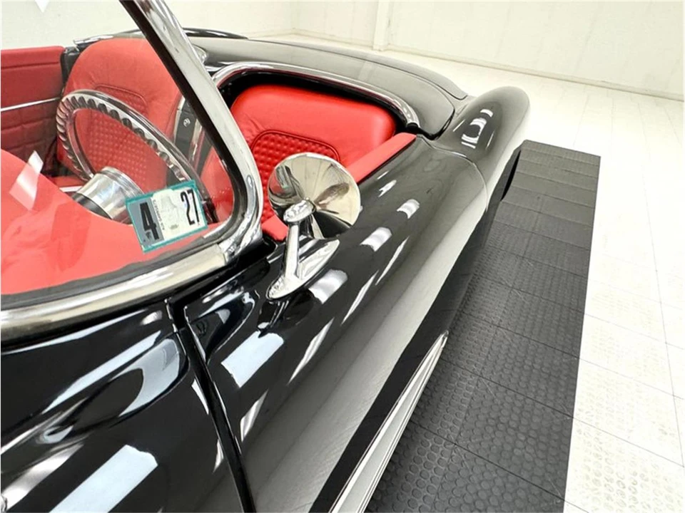 1957 Chevrolet Corvette C1 - Image 16 of 31