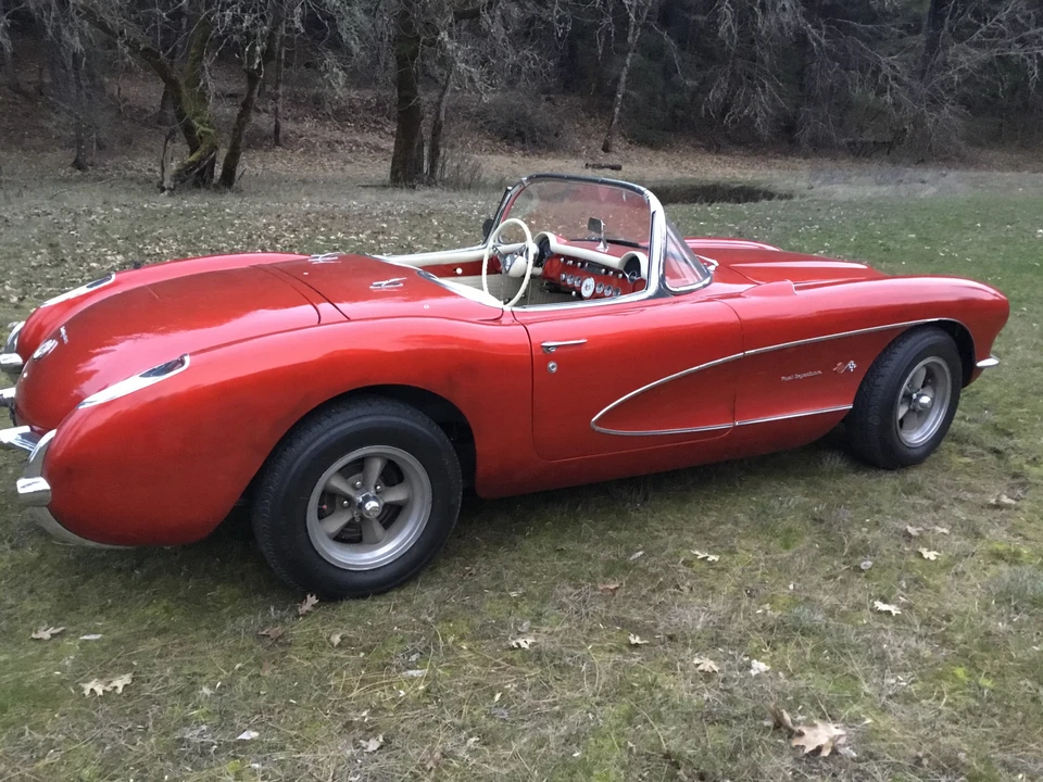 1957 Chevrolet Corvette C1 - Image 4 of 31