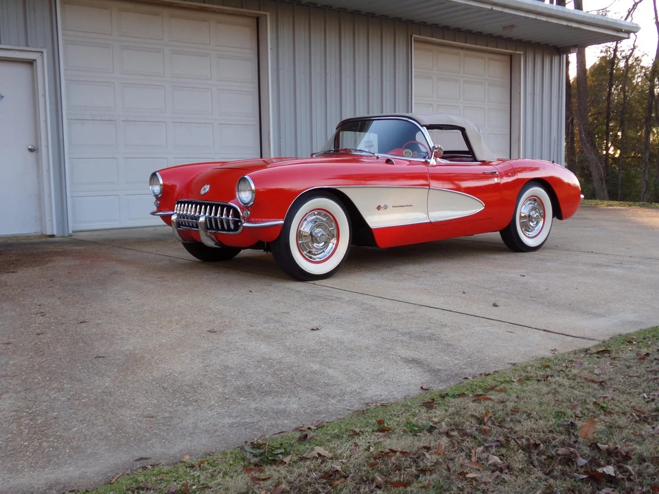 1957 Chevrolet Corvette C1 - Image 4 of 31