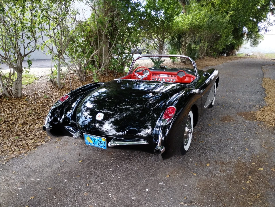 1957 Chevrolet Corvette C1 - Image 8 of 31