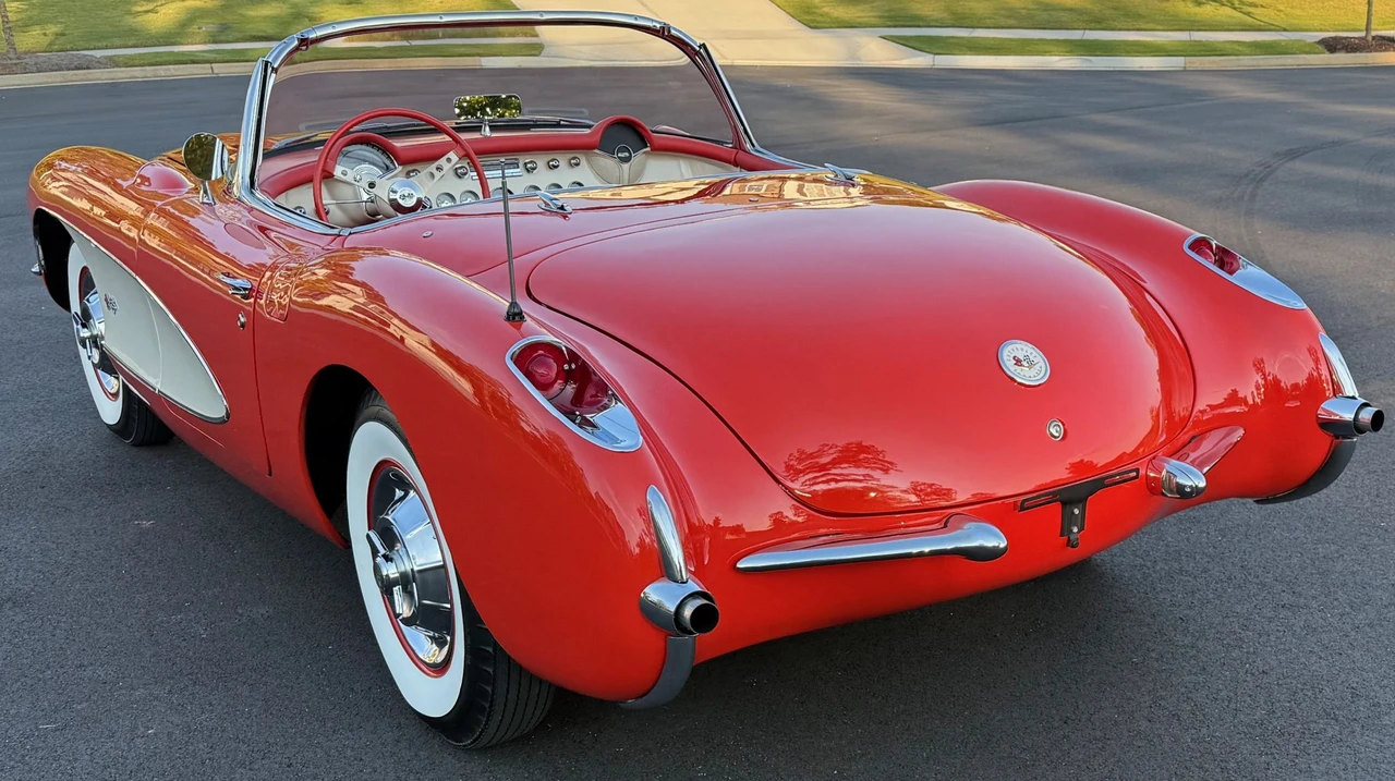 1957 Chevrolet Corvette C1 - Image 16 of 31