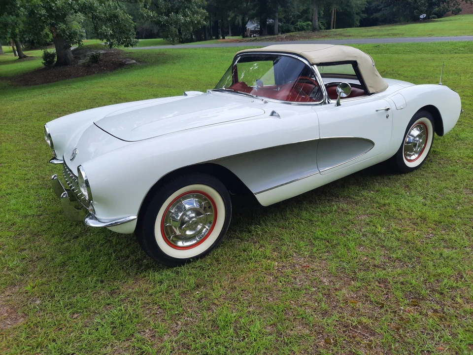 1957 Chevrolet Corvette C1 - Image 13 of 31