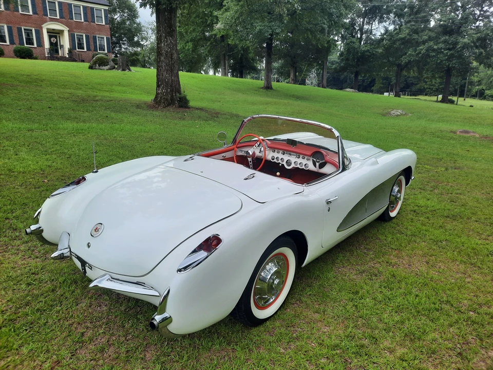 1957 Chevrolet Corvette C1 - Image 6 of 31