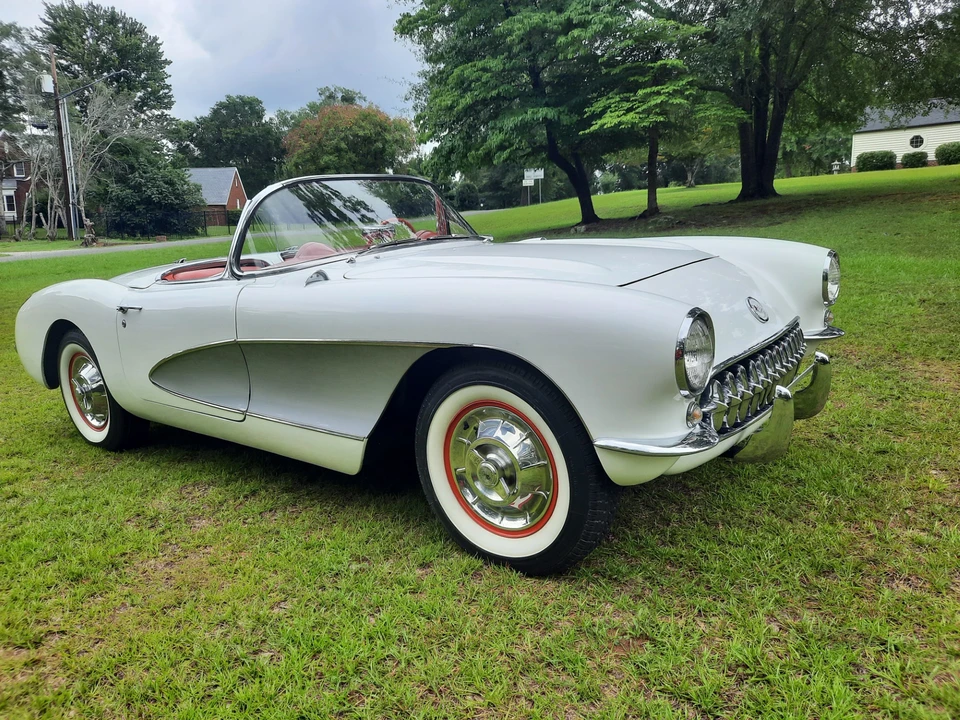 1957 Chevrolet Corvette C1 - Image 3 of 31