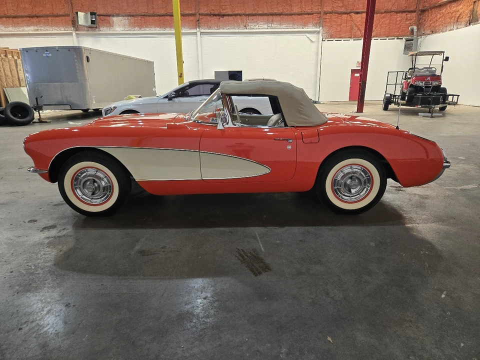 1957 Chevrolet Corvette C1 - Image 17 of 31
