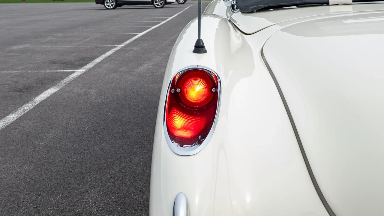 1957 Chevrolet Corvette C1 - Image 22 of 31