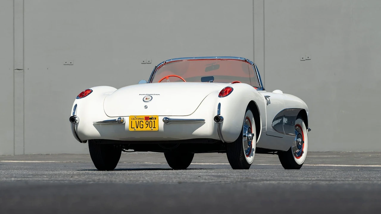 1957 Chevrolet Corvette C1 - Image 10 of 31