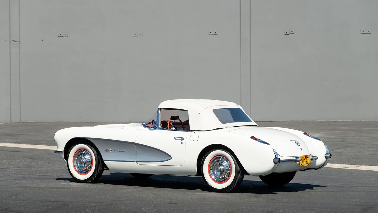 1957 Chevrolet Corvette C1 - Image 14 of 31