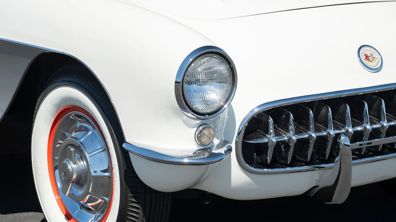 1957 Chevrolet Corvette C1 - Image 12 of 31
