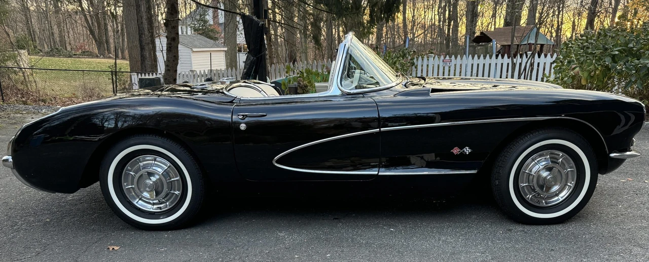 1957 Chevrolet Corvette C1 - Image 20 of 31