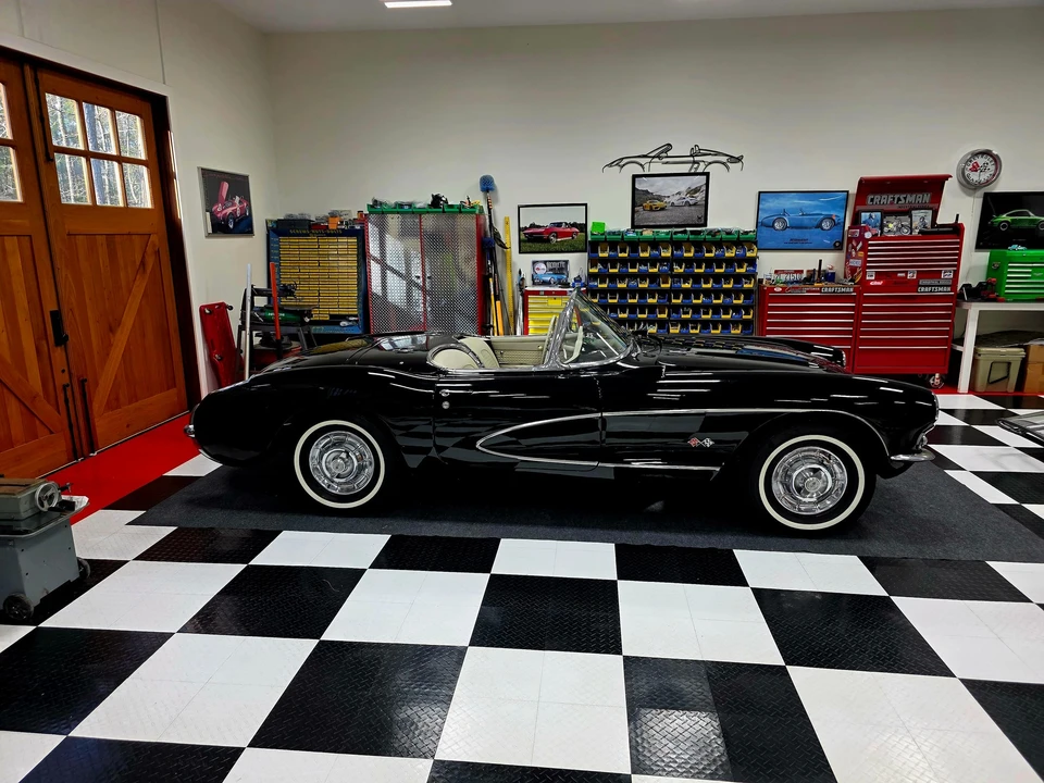 1957 Chevrolet Corvette C1 - Image 22 of 31