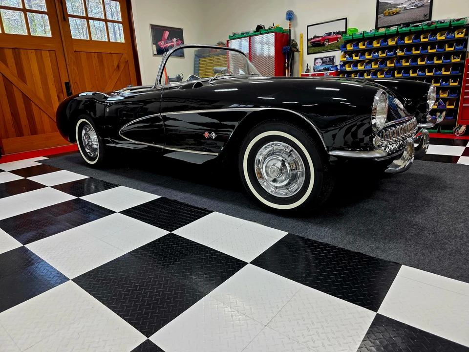 1957 Chevrolet Corvette C1 - Image 20 of 31