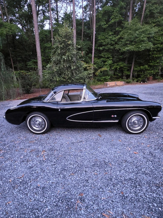 1957 Chevrolet Corvette C1 - Image 10 of 31