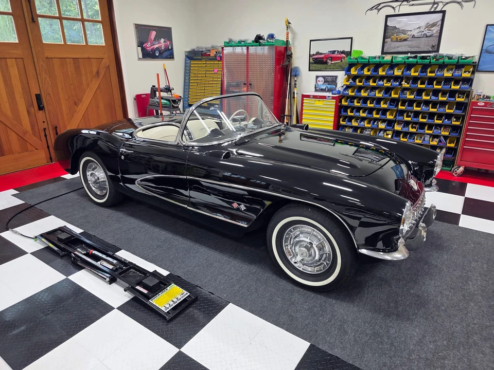 1957 Chevrolet Corvette C1 - Image 19 of 31