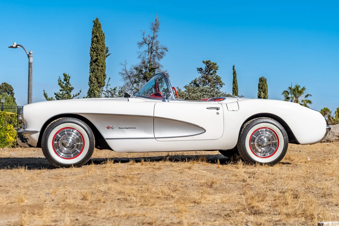1957 Chevrolet Corvette C1 - Image 5 of 31