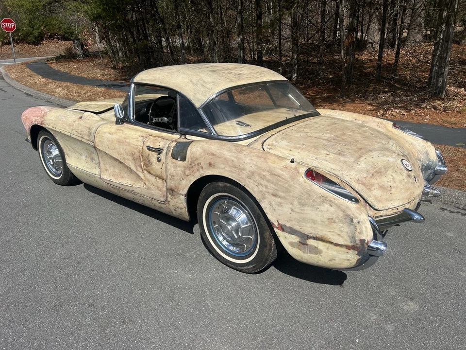 1957 Chevrolet Corvette C1 - Image 2 of 21