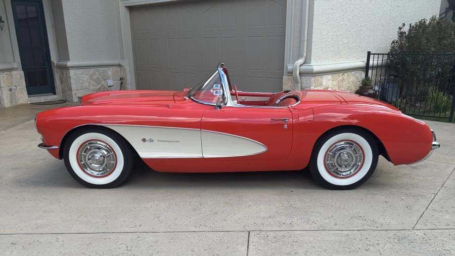 1957 Chevrolet Corvette C1 - Image 2 of 31