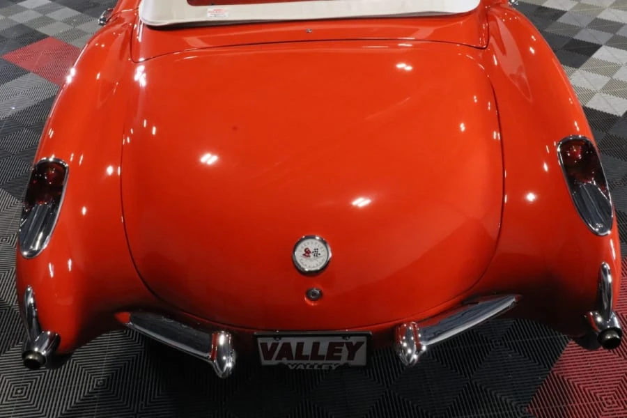 1957 Chevrolet Corvette C1 - Image 22 of 31